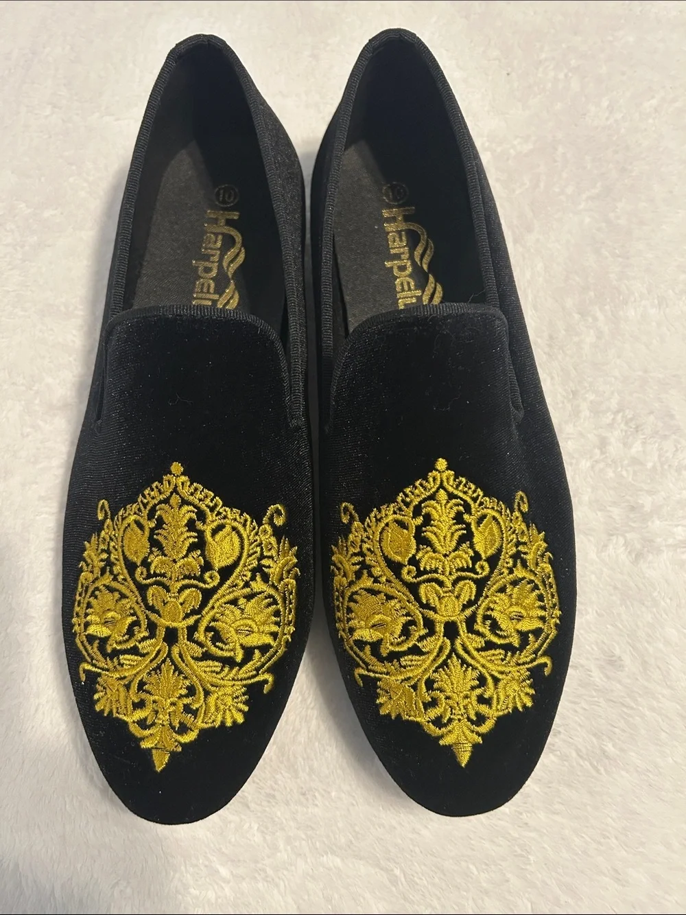 Men Velvet Loafers Black Dress Wedding Shoes Embroidery Tuxedo Slippers.